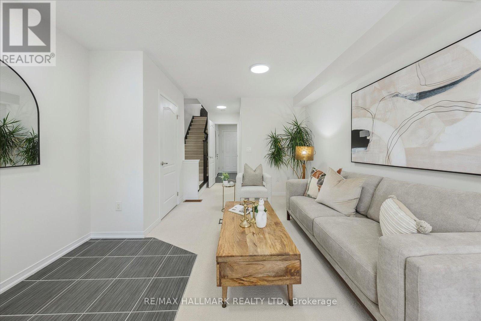 17 Valliere Drive, Markham, Ontario  L6C 0M7 - Photo 9 - N13153778