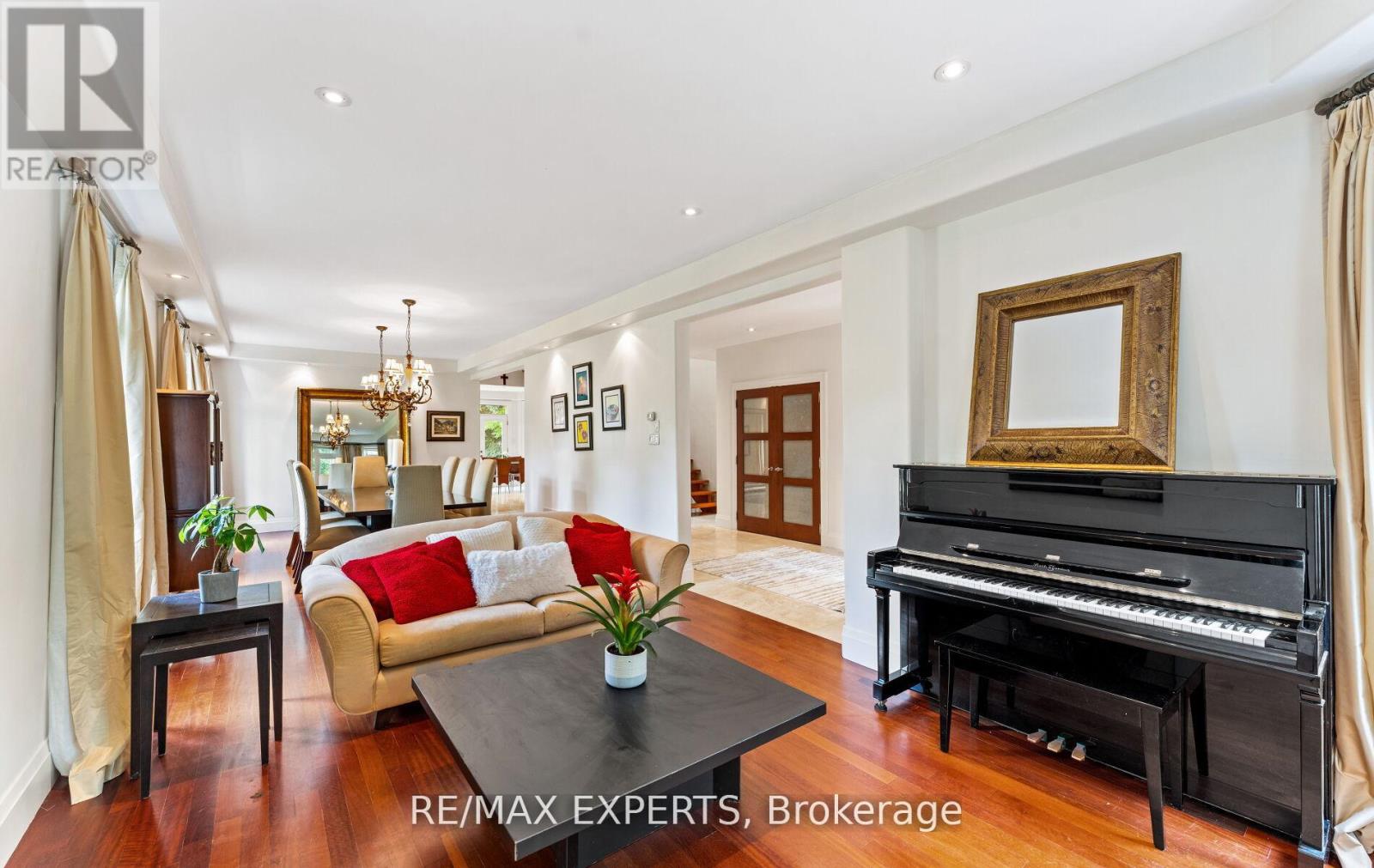120 Riverside Drive, Vaughan, Ontario  L4L 2L3 - Photo 5 - N13153860