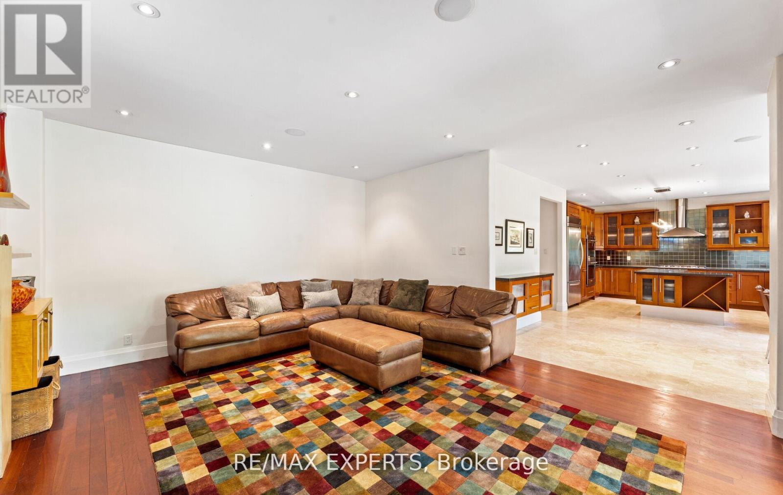 120 Riverside Drive, Vaughan, Ontario  L4L 2L3 - Photo 8 - N13153860