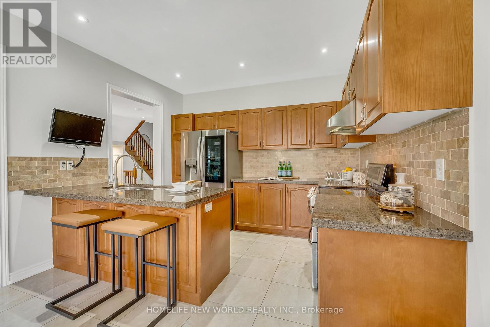 92 Estrella Crescent S, Richmond Hill, Ontario  L4E 0S3 - Photo 19 - N13153900