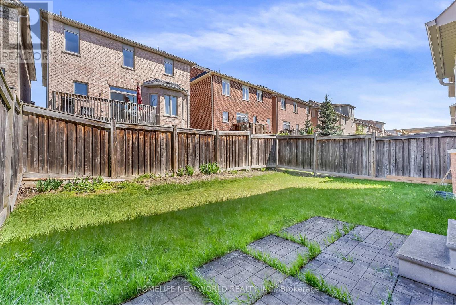 92 Estrella Crescent S, Richmond Hill, Ontario  L4E 0S3 - Photo 50 - N13153900