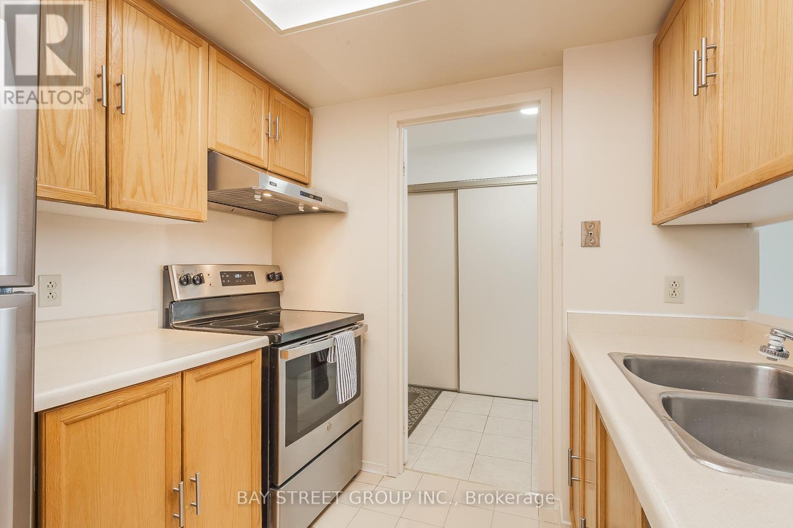 717 - 2 Raymerville Drive, Markham, Ontario  L3P 7N7 - Photo 5 - N13153910