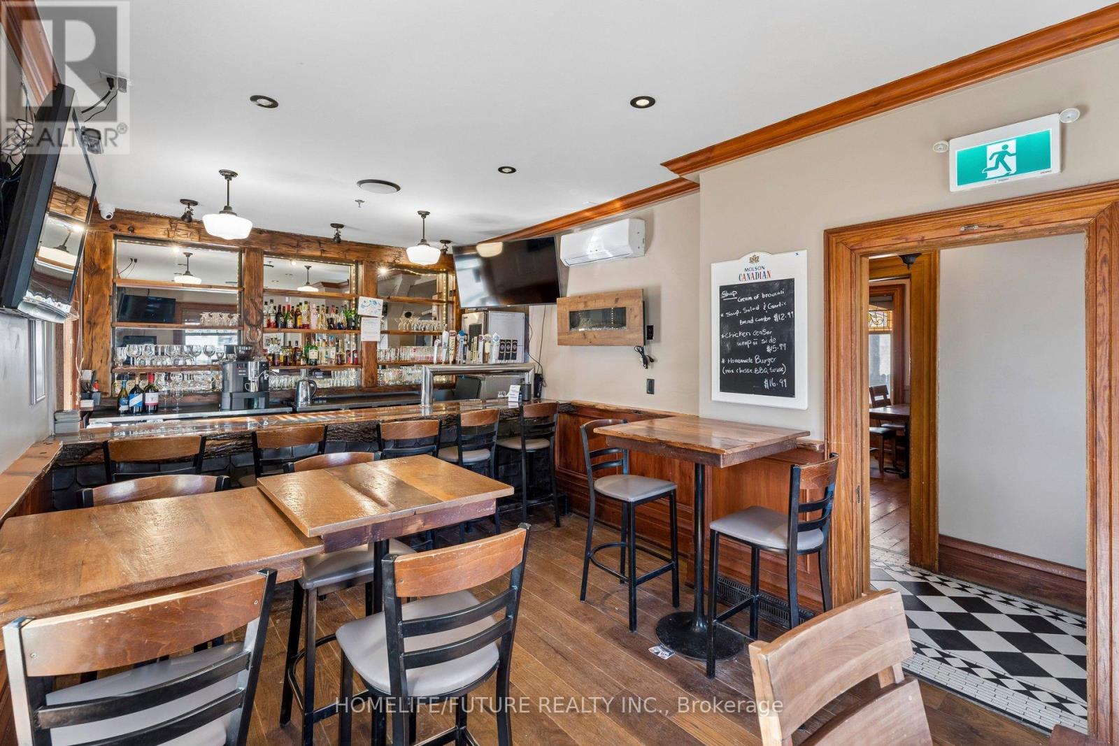 69 Main Street, East Gwillimbury, Ontario L0G 1M0 - Photo 3 - N13153918