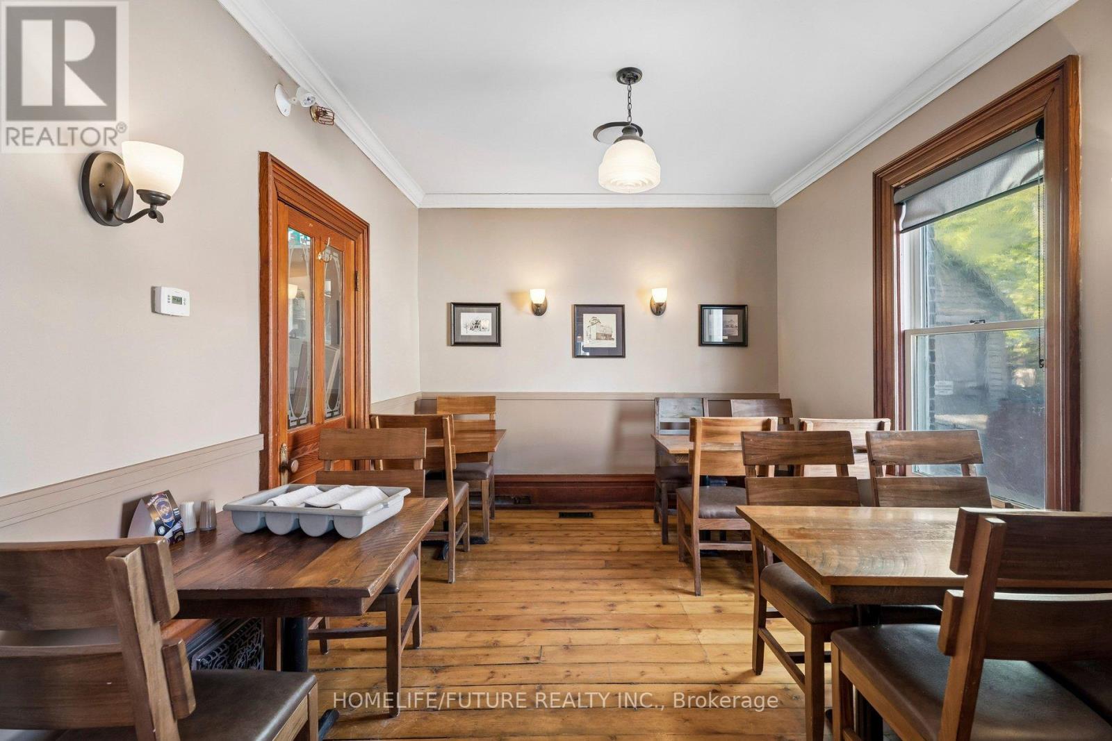 69 Main Street, East Gwillimbury, Ontario L0G 1M0 - Photo 7 - N13153918