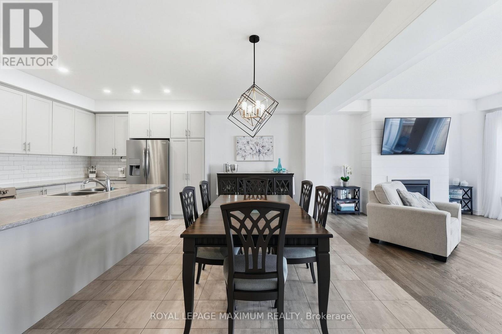 48 Cupples Farm Lane, East Gwillimbury, Ontario  L0G 1M0 - Photo 14 - N13153944