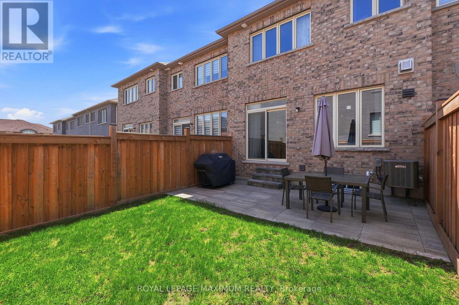 48 Cupples Farm Lane, East Gwillimbury, Ontario  L0G 1M0 - Photo 38 - N13153944