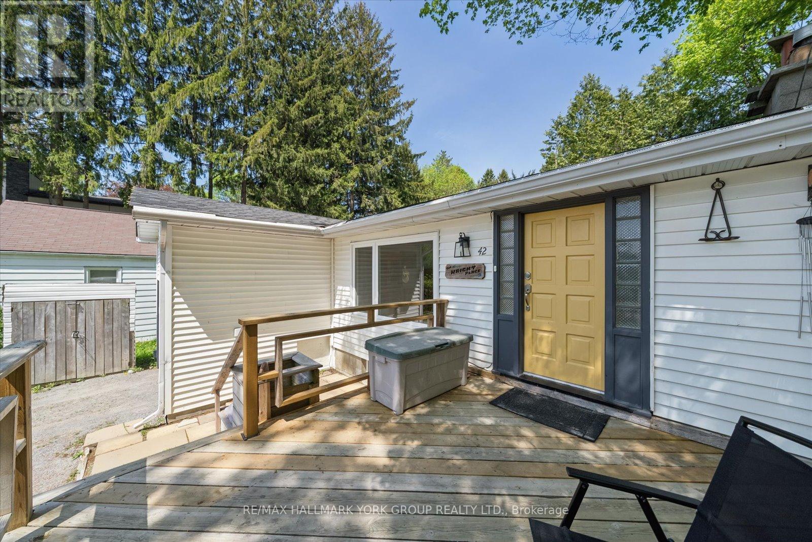 42 Connor Drive, Whitchurch-Stouffville, Ontario  L4A 7X3 - Photo 7 - N13154088