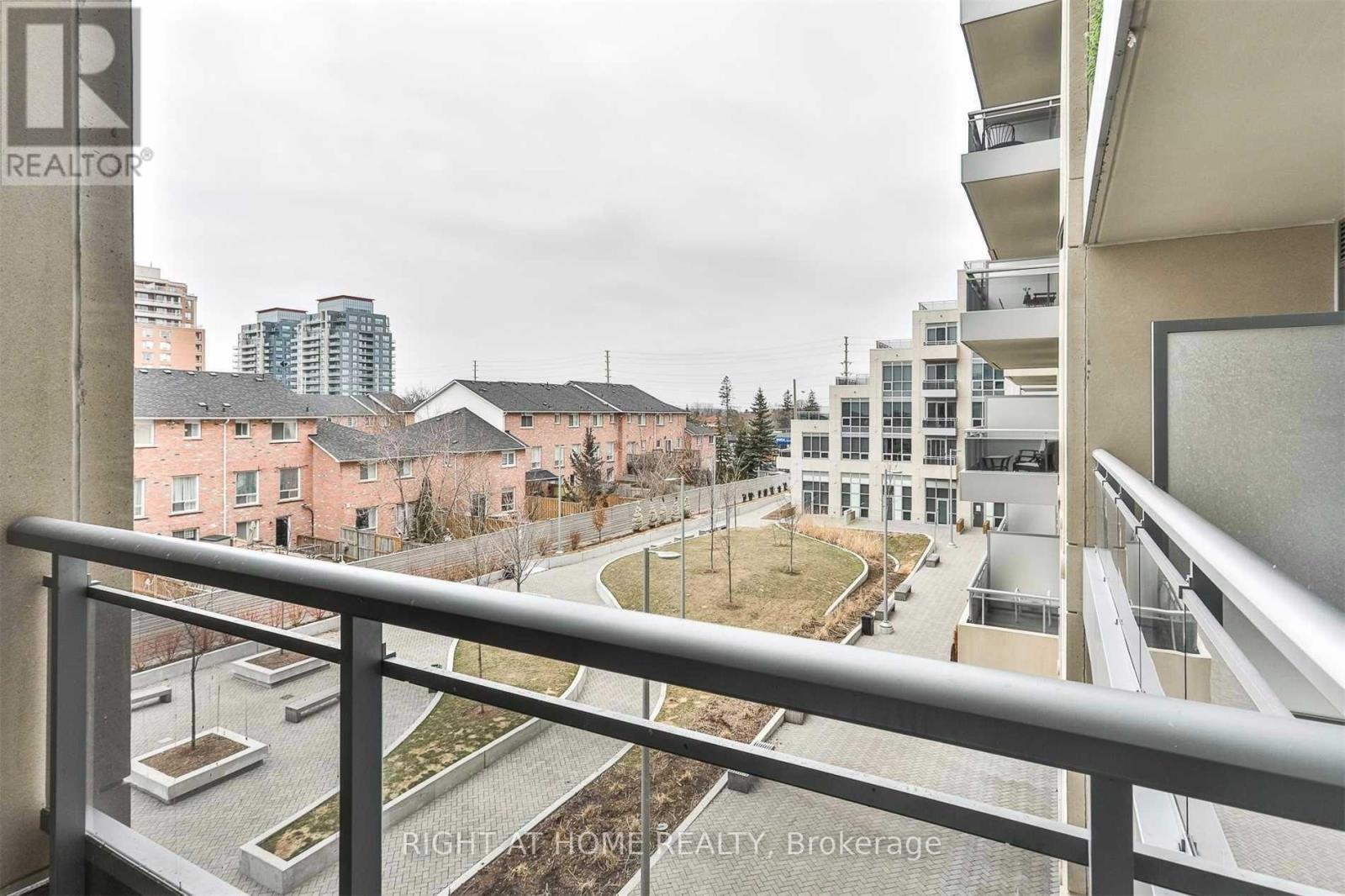 Se320 - 9199 Yonge Street, Richmond Hill, Ontario  L4C 1H7 - Photo 11 - N13154098