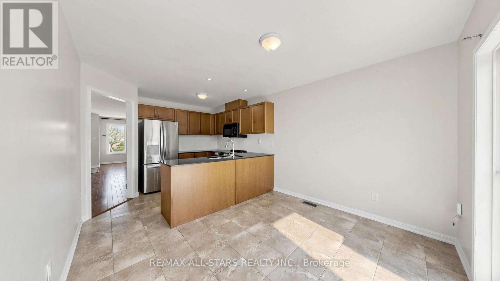 22 Geo Izatt Drive, Uxbridge, Ontario  L9P 0A4 - Photo 11 - N13154196