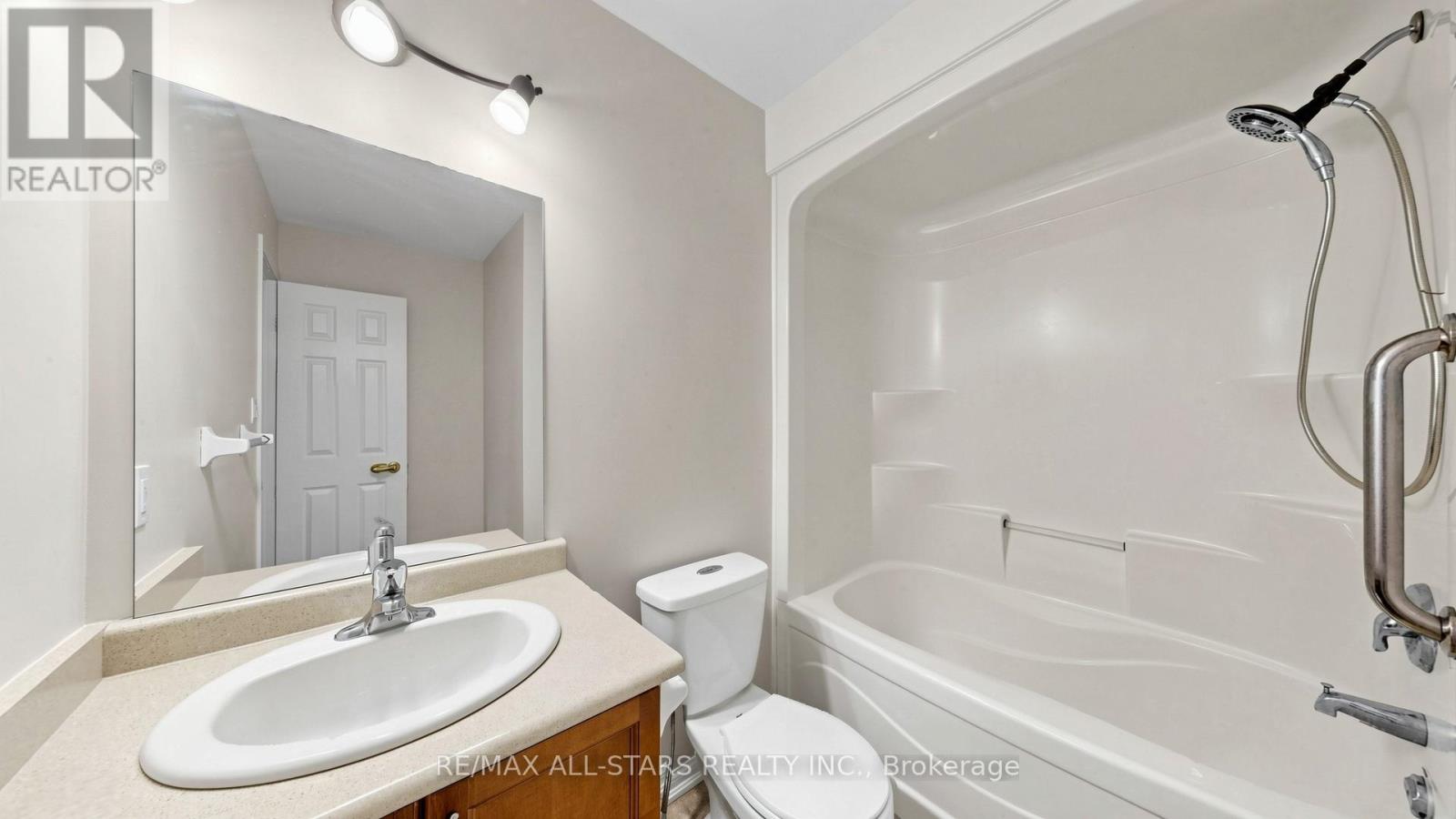 22 Geo Izatt Drive, Uxbridge, Ontario  L9P 0A4 - Photo 15 - N13154196