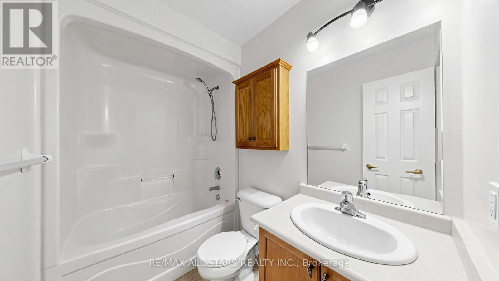 22 Geo Izatt Drive, Uxbridge, Ontario  L9P 0A4 - Photo 17 - N13154196