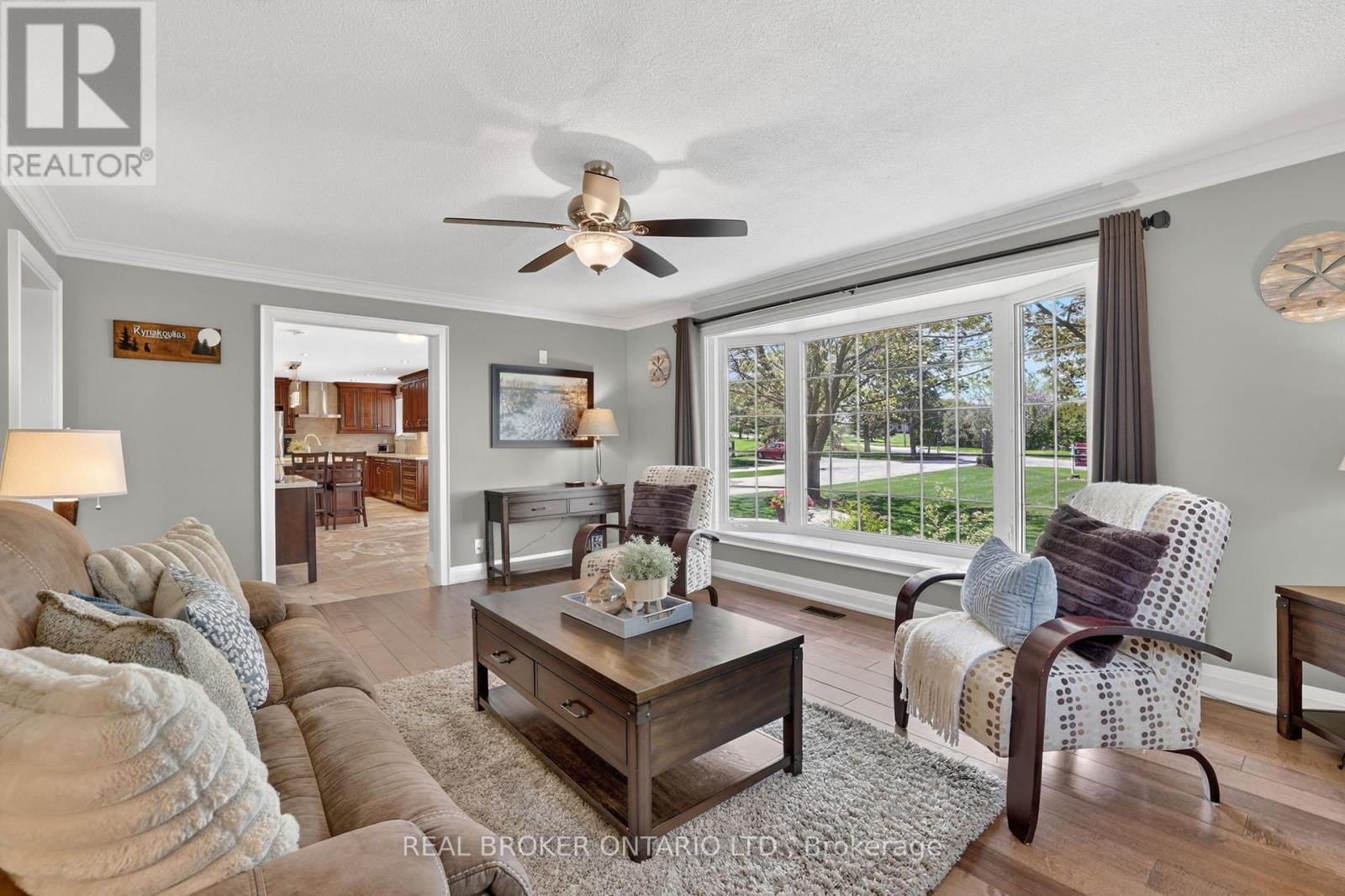 22213 Catering Road, East Gwillimbury, Ontario  L0G 1R0 - Photo 10 - N13154290