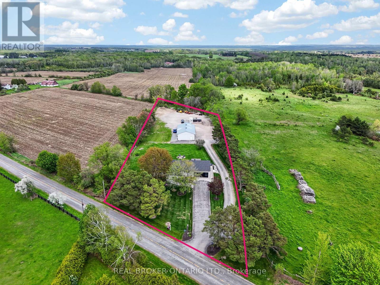 22213 Catering Road, East Gwillimbury, Ontario  L0G 1R0 - Photo 2 - N13154290