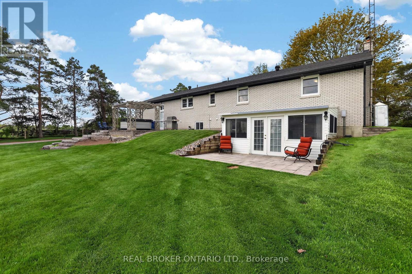 22213 Catering Road, East Gwillimbury, Ontario  L0G 1R0 - Photo 33 - N13154290