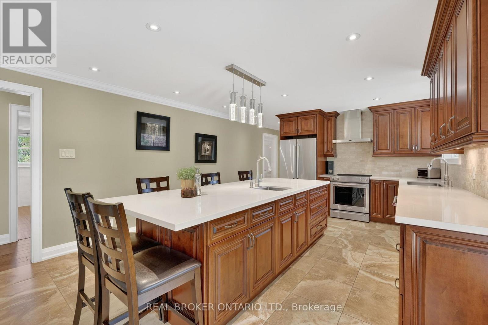 22213 Catering Road, East Gwillimbury, Ontario  L0G 1R0 - Photo 4 - N13154290