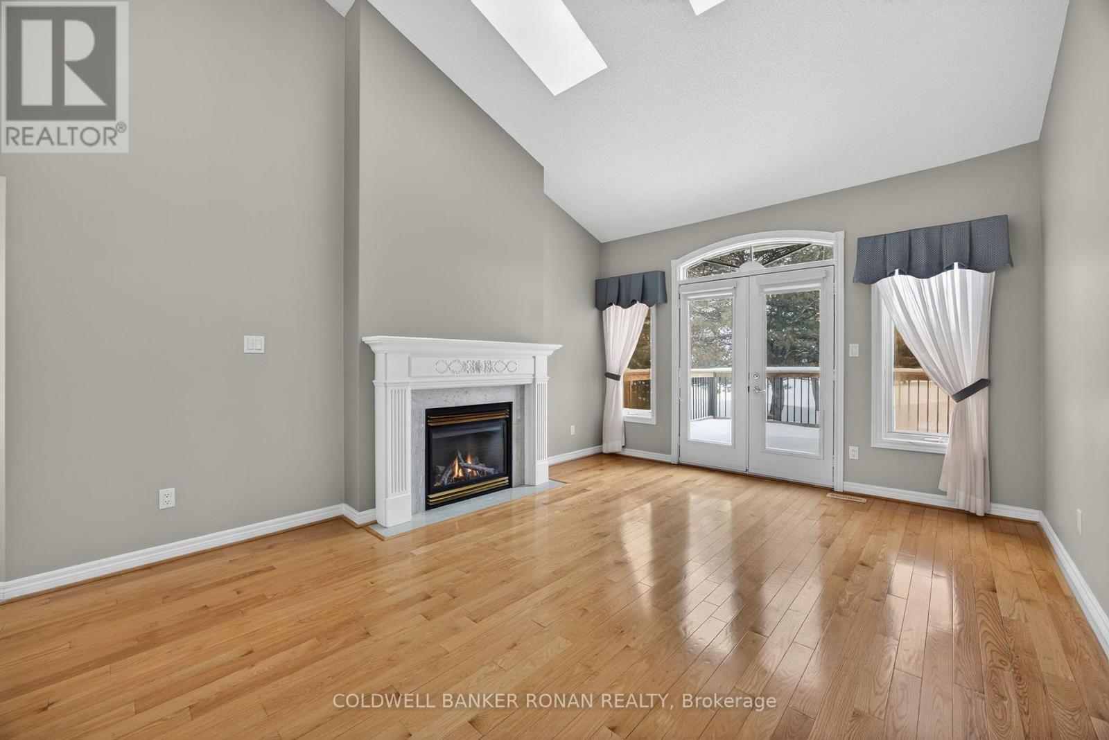 14 Via Amici, New Tecumseth, Ontario  L9R 2B4 - Photo 18 - N13154292