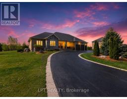 66 STONESTHROW CRESCENT, Uxbridge, Ontario