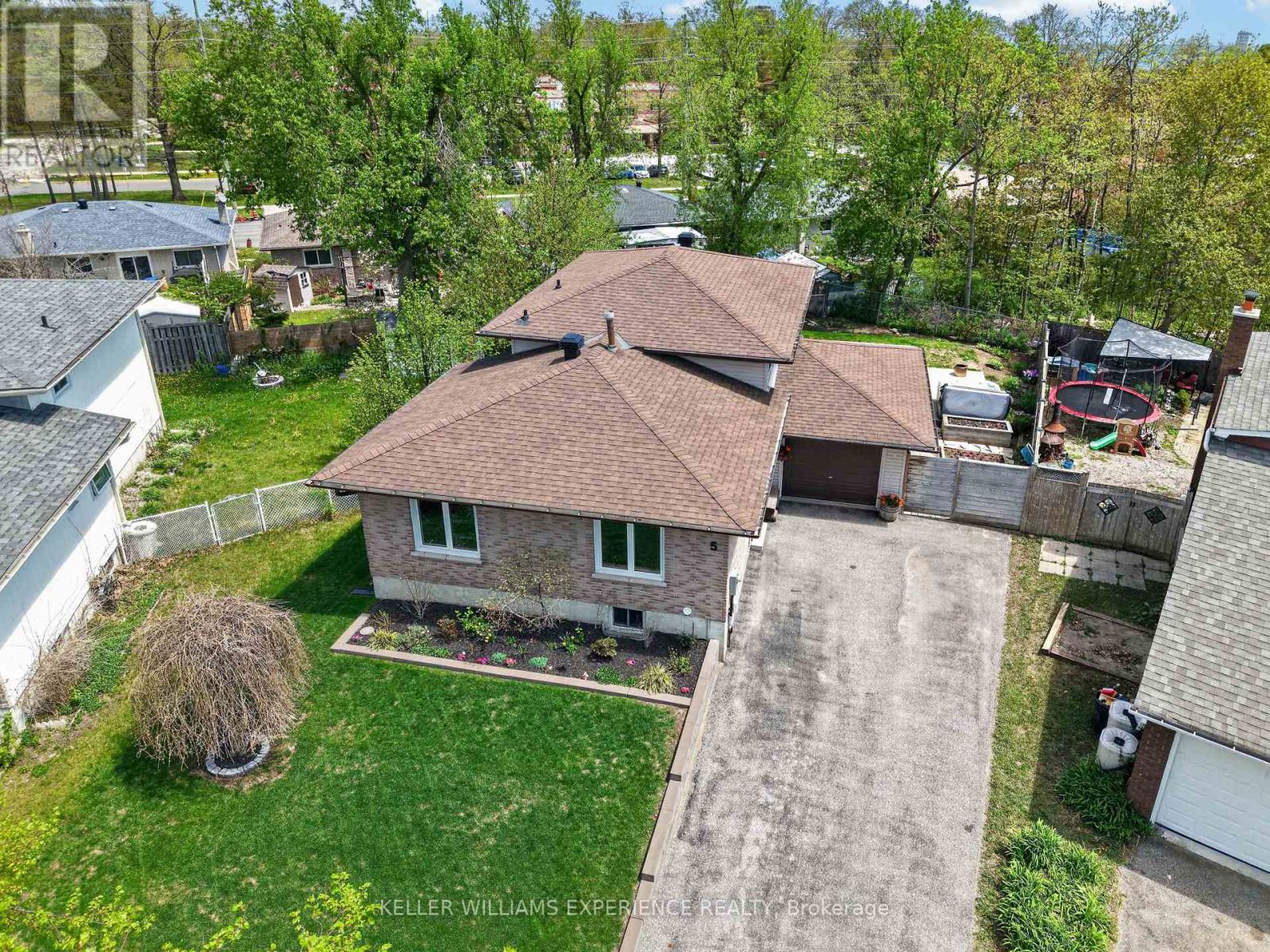 5 Atwood Court, Barrie, Ontario  L4N 4V3 - Photo 28 - S13153772