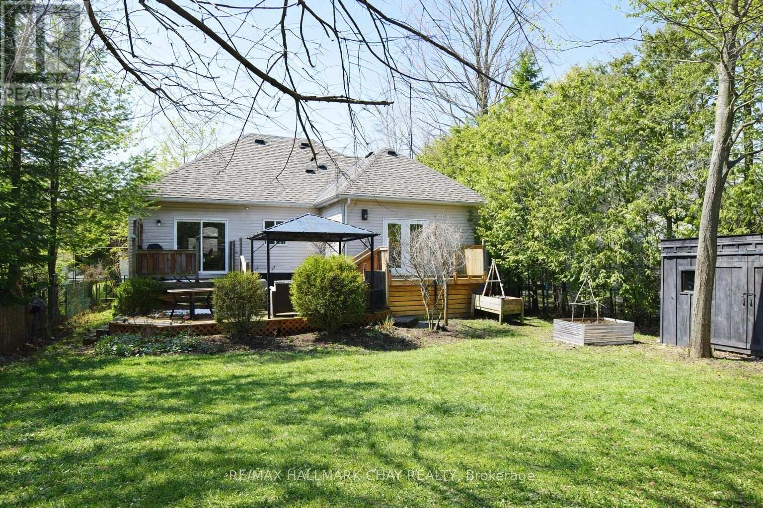75 62nd Street S, Wasaga Beach, Ontario  L9Z 1V5 - Photo 2 - S13153830