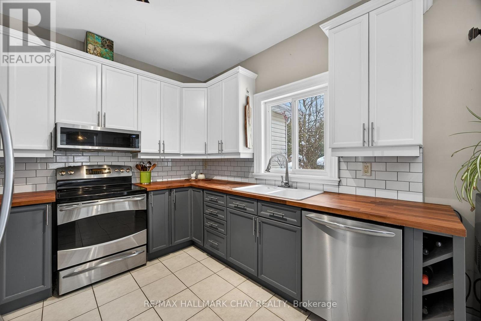 75 62nd Street S, Wasaga Beach, Ontario  L9Z 1V5 - Photo 20 - S13153830