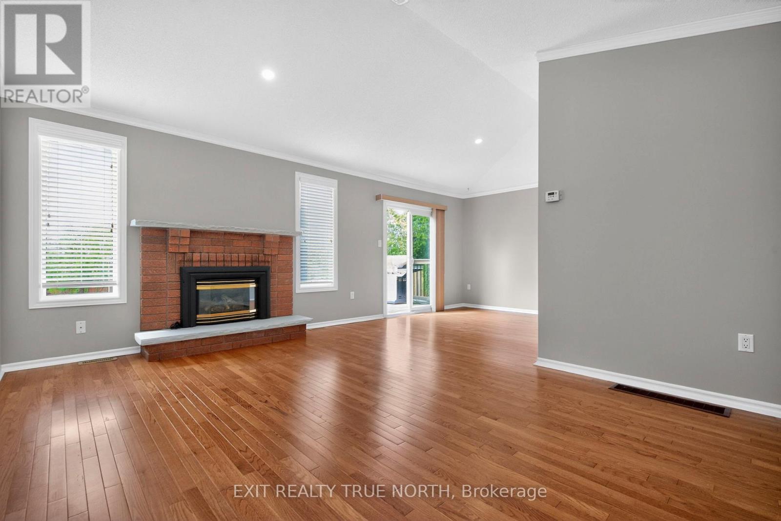 64 Gosney Crescent, Barrie, Ontario  L4N 6T7 - Photo 14 - S13153838