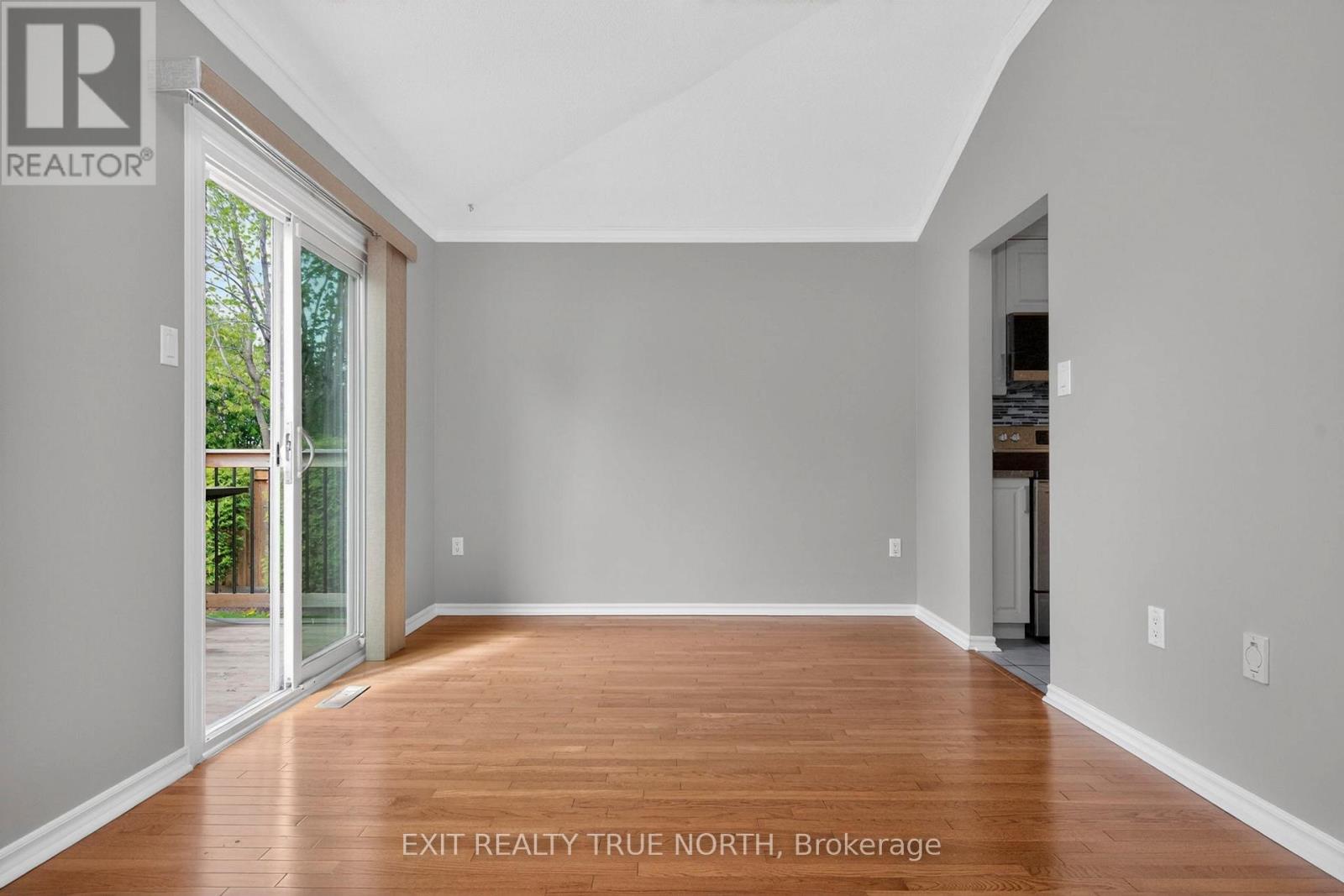64 Gosney Crescent, Barrie, Ontario  L4N 6T7 - Photo 8 - S13153838