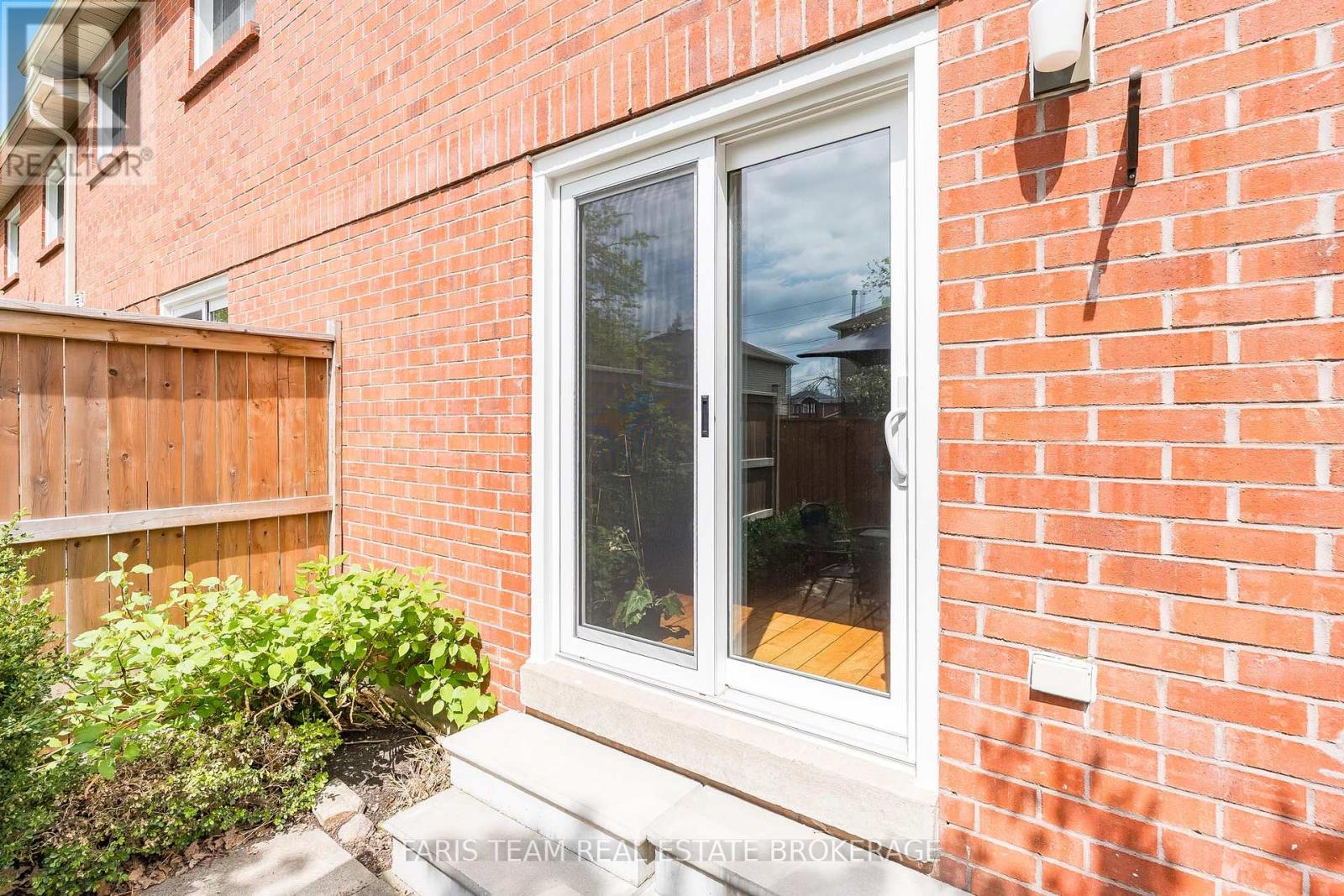 64 - 165 Kozlov Street, Barrie, Ontario  L4N 7M7 - Photo 23 - S13154020