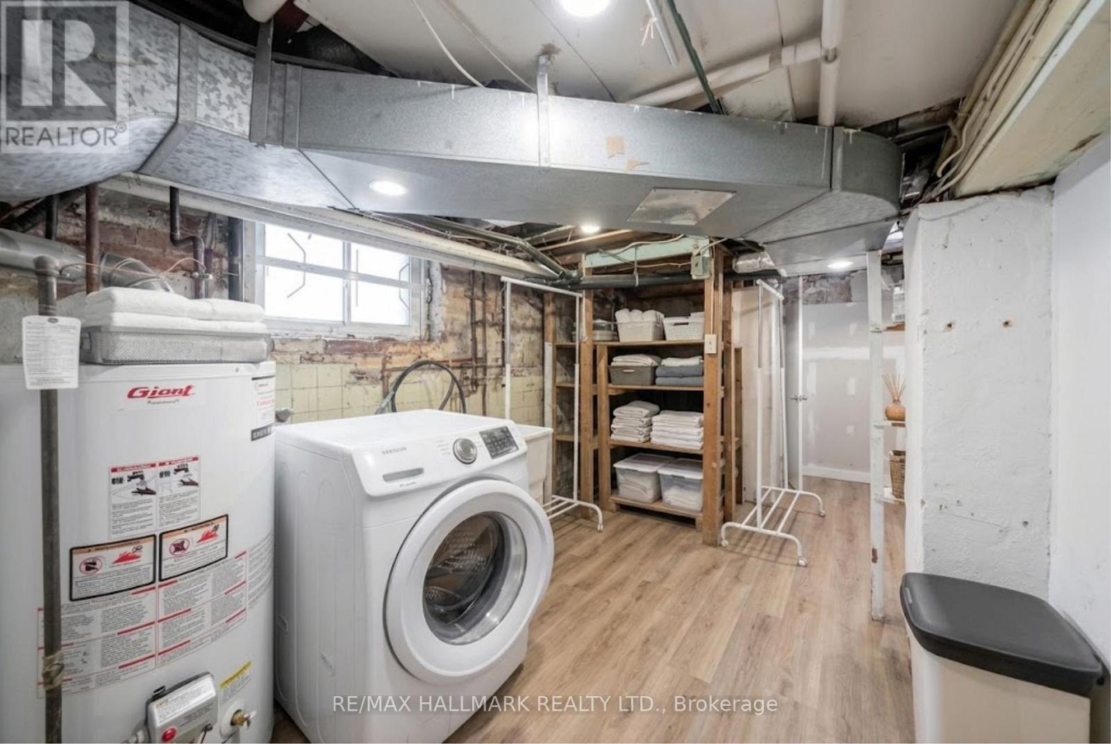 31 Gates Avenue, Toronto, Ontario  M4C 1T1 - Photo 29 - E13153222