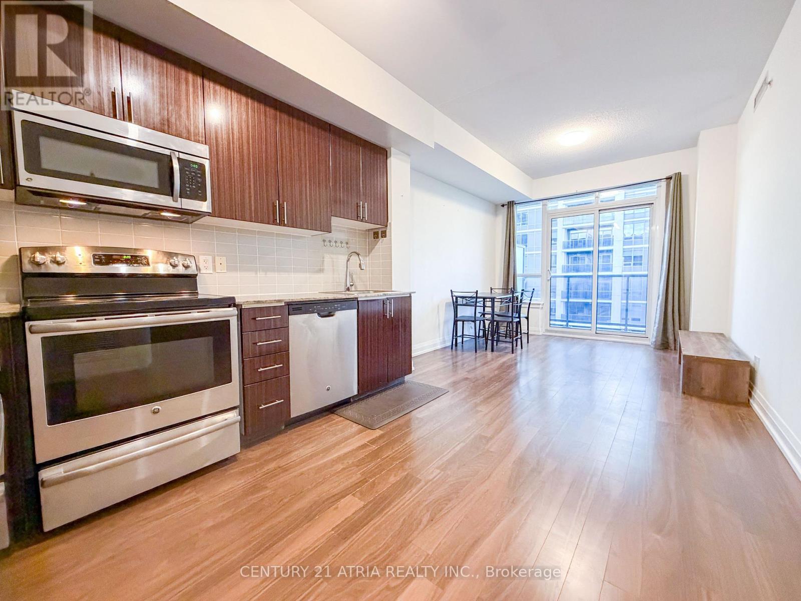 735 - 7161 YONGE STREET, Markham, Ontario