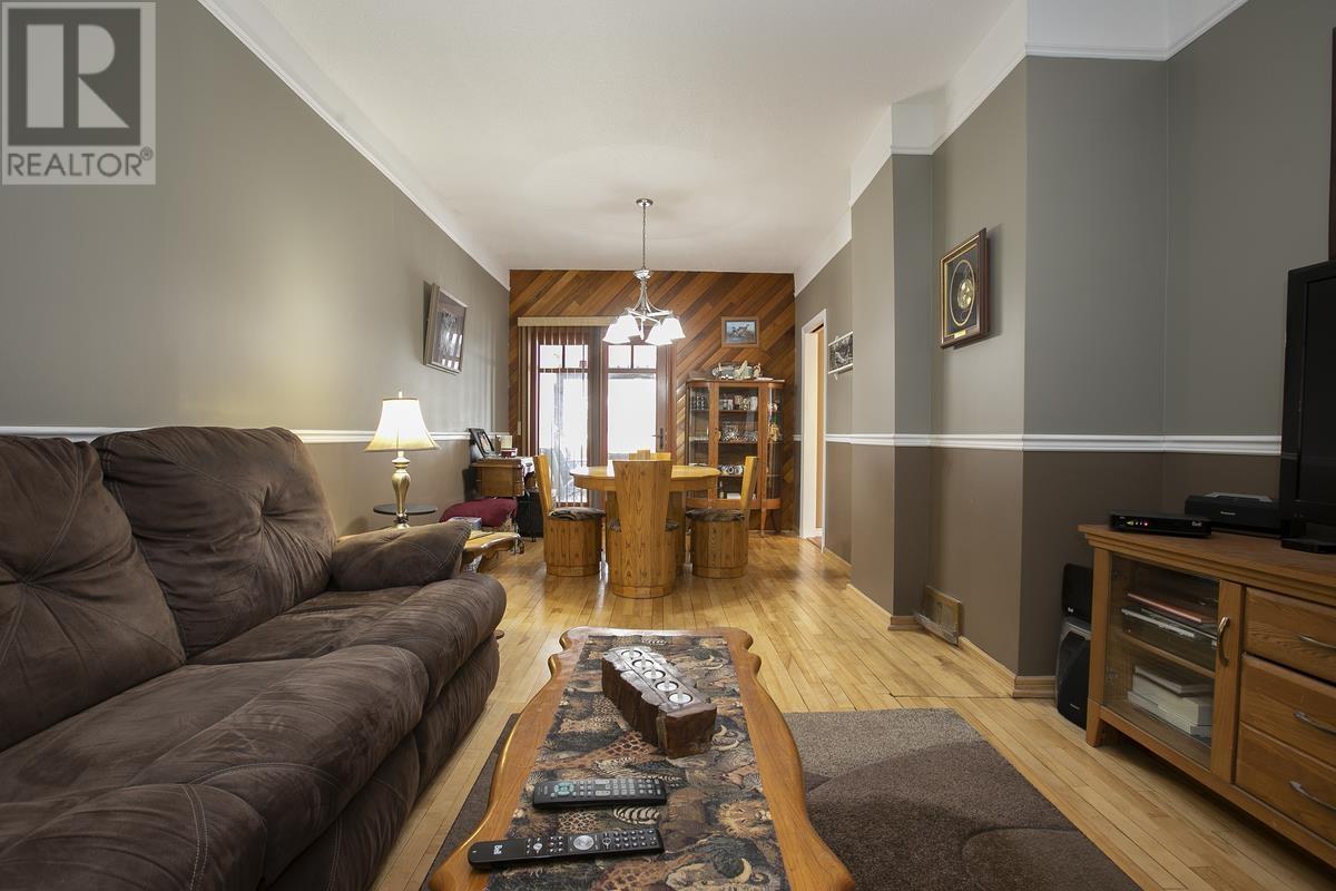 222 Hudson St, Sault Ste. Marie, Ontario  P6A 1T5 - Photo 16 - SM260670