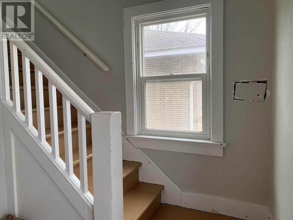 288 Patrick St, Sault Ste. Marie, Ontario  P6C 3Y8 - Photo 15 - SM260747