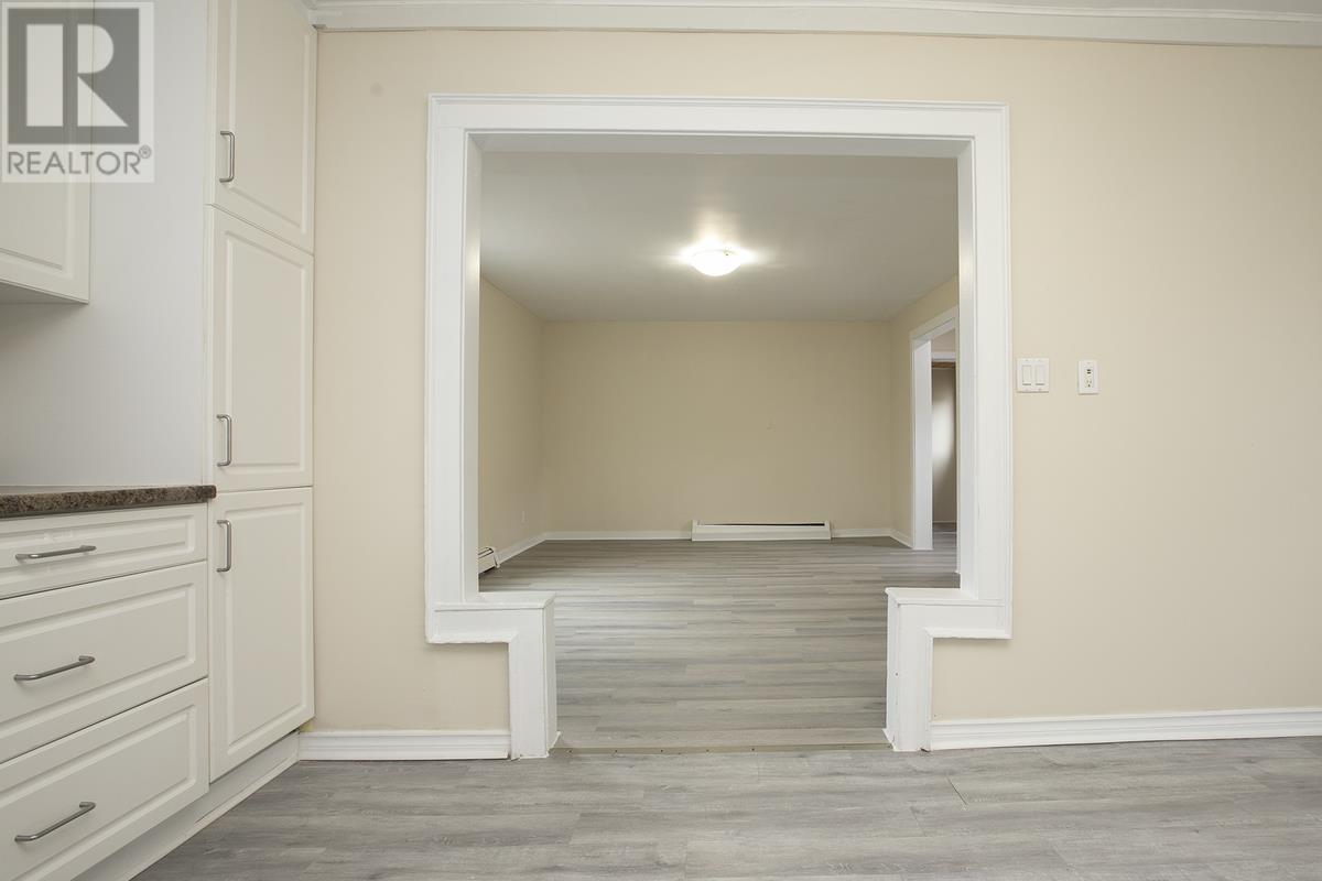 351 Bloor St W, Sault Ste. Marie, Ontario  P6C 1J6 - Photo 24 - SM260875