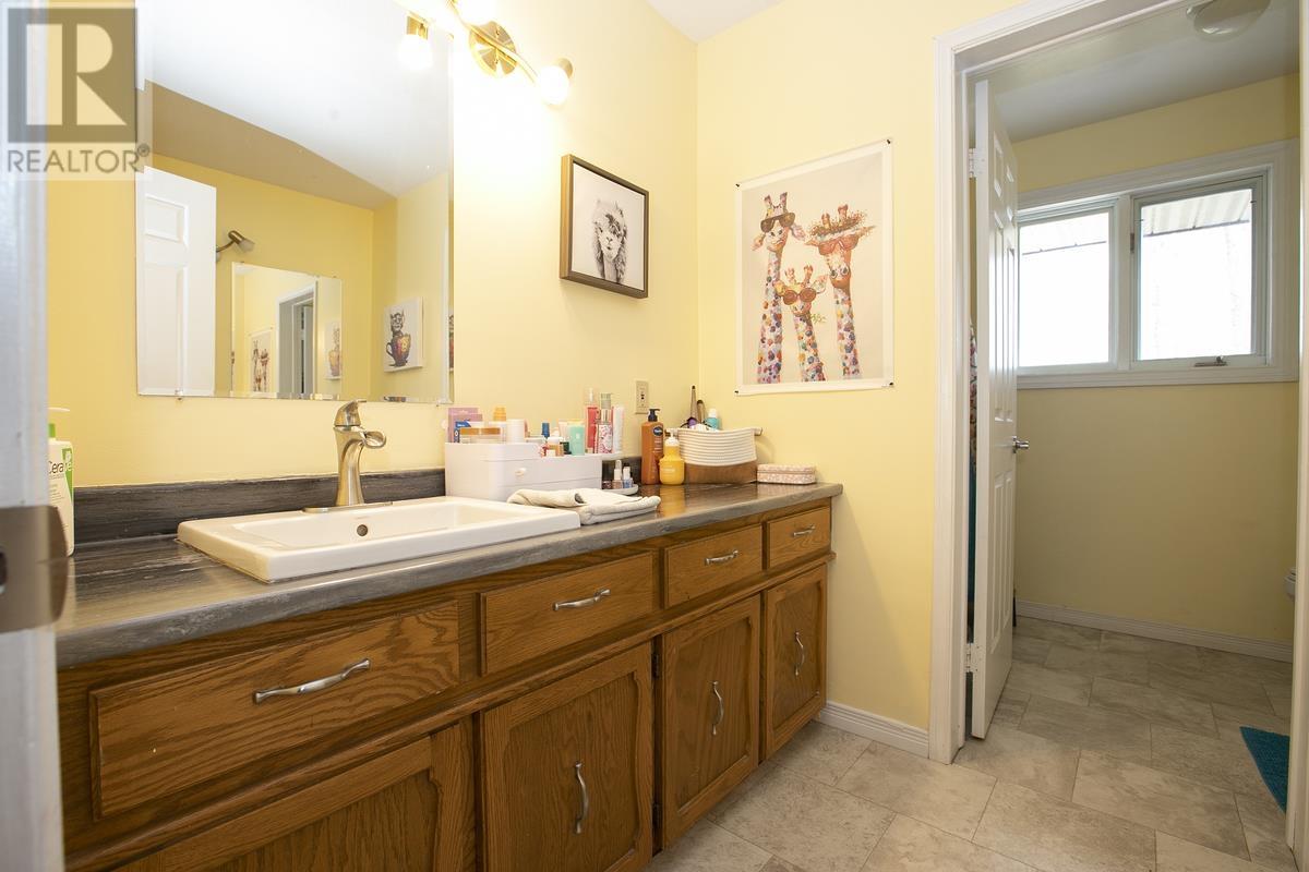 97 Greenview Ln, Sault Ste. Marie, Ontario  P6A 6K8 - Photo 30 - SM260913