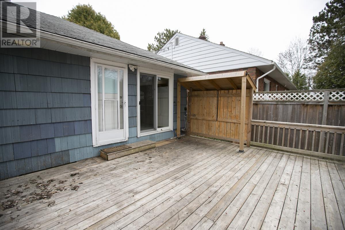85 Shannon Rd, Sault Ste. Marie, Ontario  P6A 4J6 - Photo 4 - SM261053