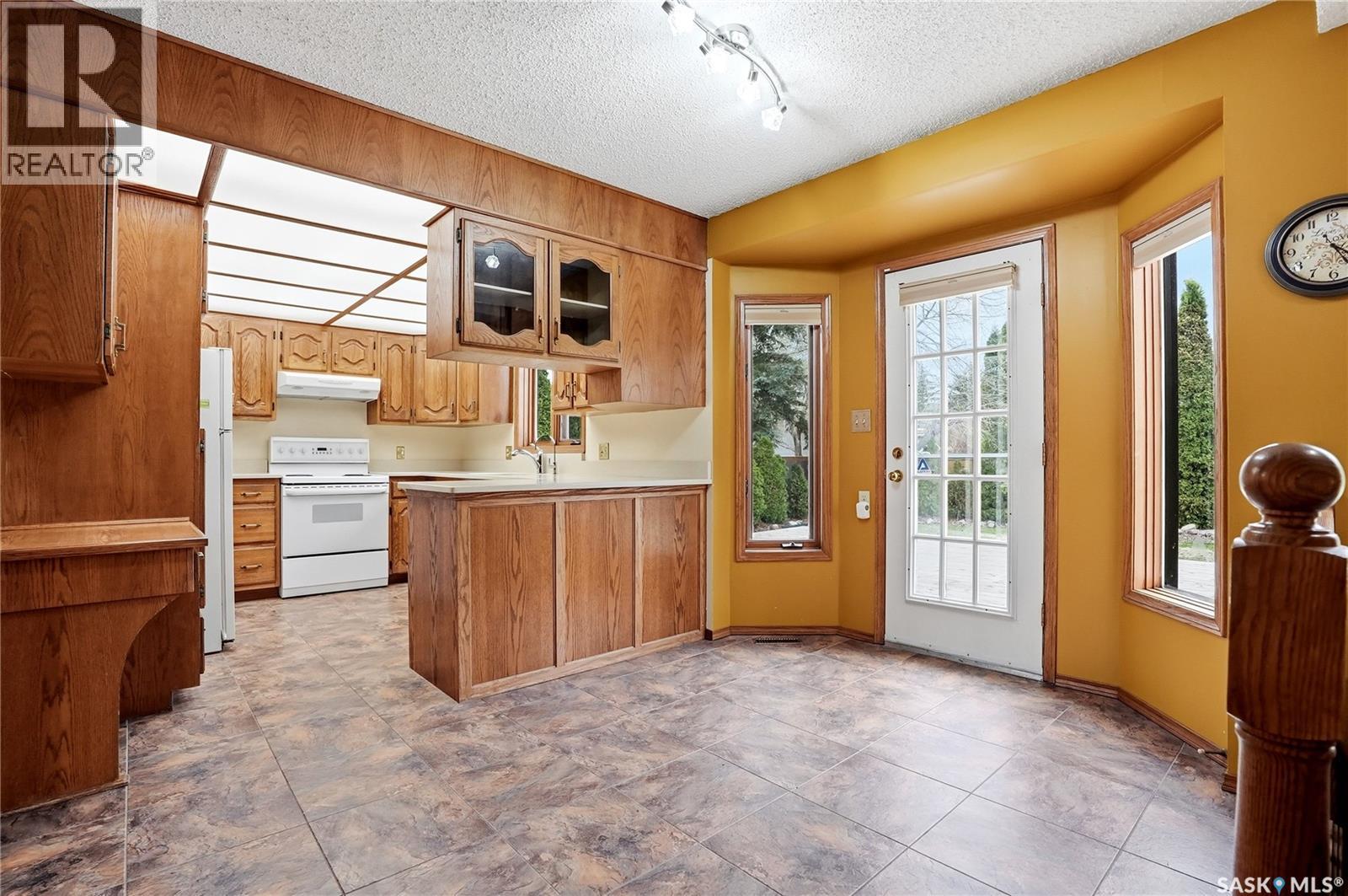 540 Nesslin Crescent, Saskatoon, Saskatchewan S7J 4V5 - Photo 14 - SK036117