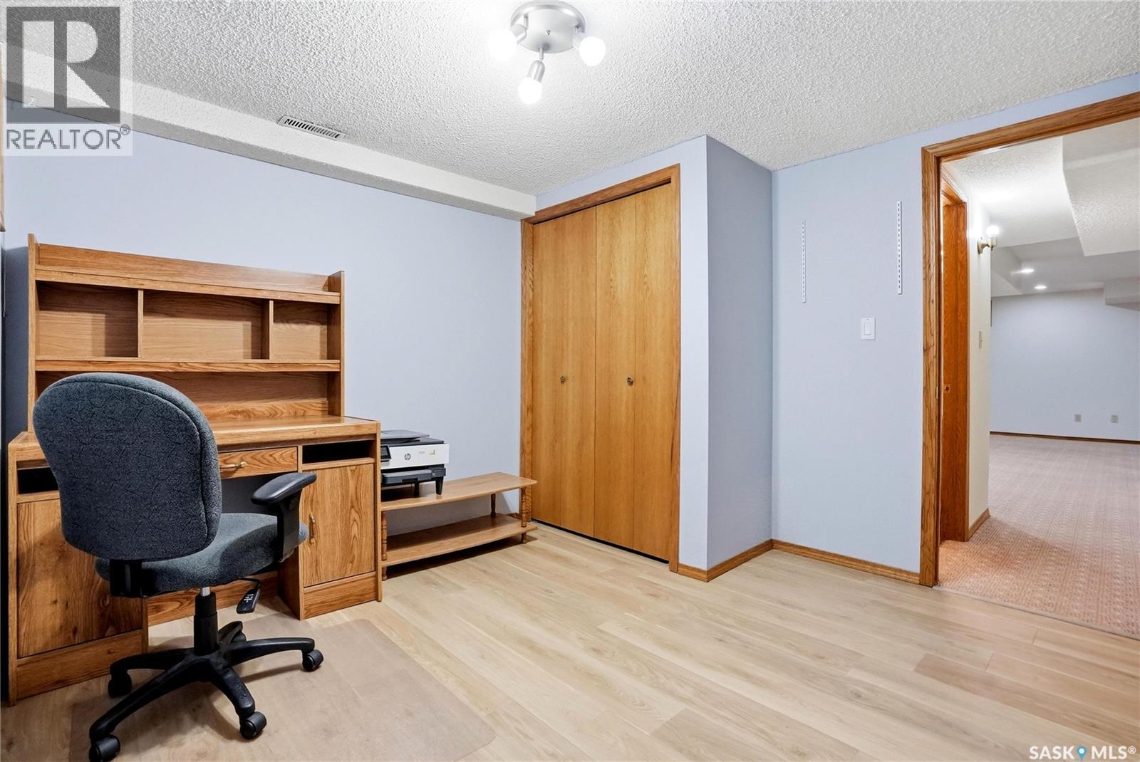 540 Nesslin Crescent, Saskatoon, Saskatchewan S7J 4V5 - Photo 48 - SK036117