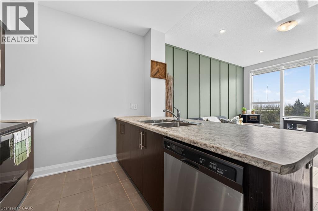 16 Concord Place Unit# 218, Grimsby, Ontario  L3M 0J1 - Photo 6 - 40831855