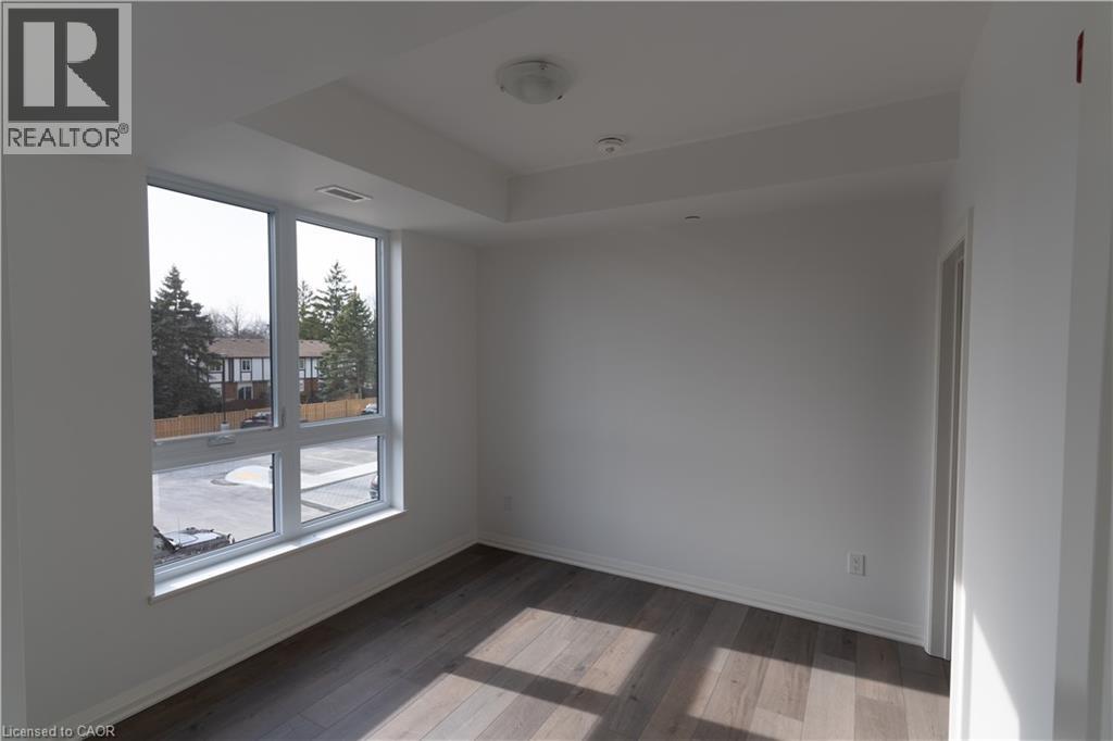 101 Golden Eagle Road Unit# 215, Waterloo, Ontario N2V 0H4 - Photo 9 - 40831587