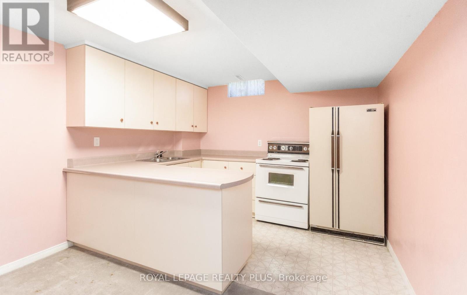 1491 The Links Drive, Oakville, Ontario  L6M 2P2 - Photo 39 - W13153784