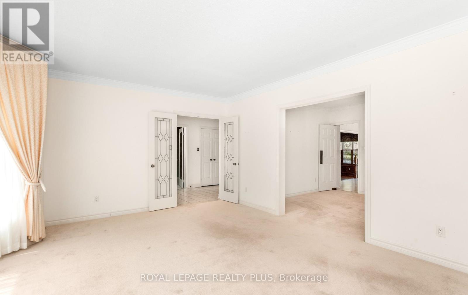 1491 The Links Drive, Oakville, Ontario  L6M 2P2 - Photo 6 - W13153784