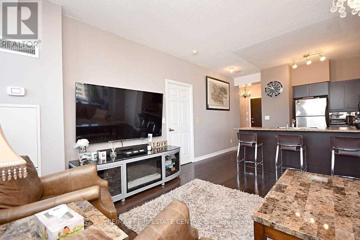 3206 - 388 Prince Of Wales Drive, Mississauga, Ontario  L5B 0A1 - Photo 8 - W13153792