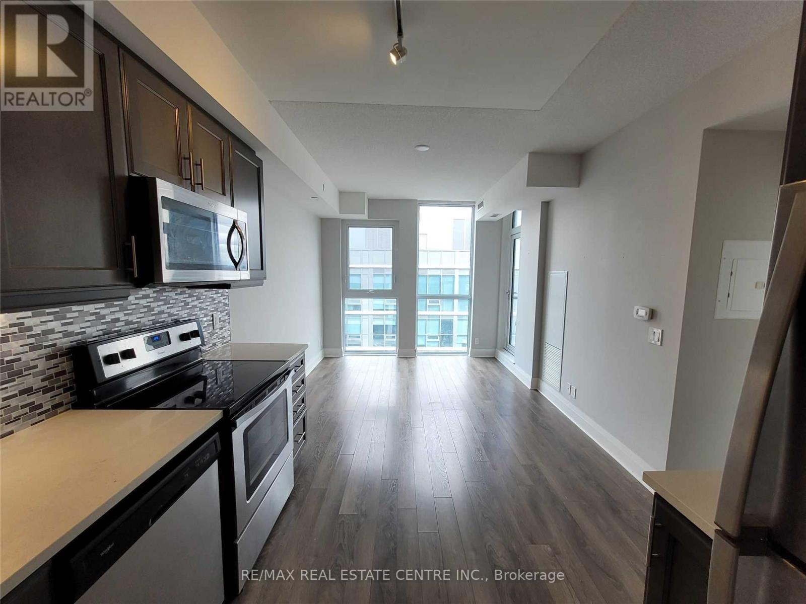 1202 - 17 Zorra Street, Toronto, Ontario  M8Z 4Z6 - Photo 5 - W13153812