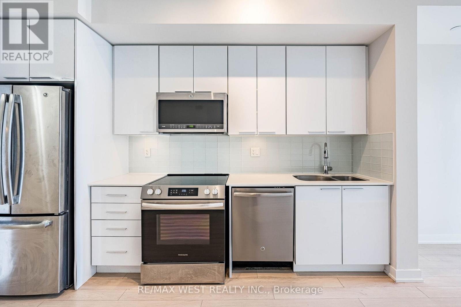 602 - 10 Park Lawn Road, Toronto, Ontario M8V 0H9 - Photo 14 - W13153866