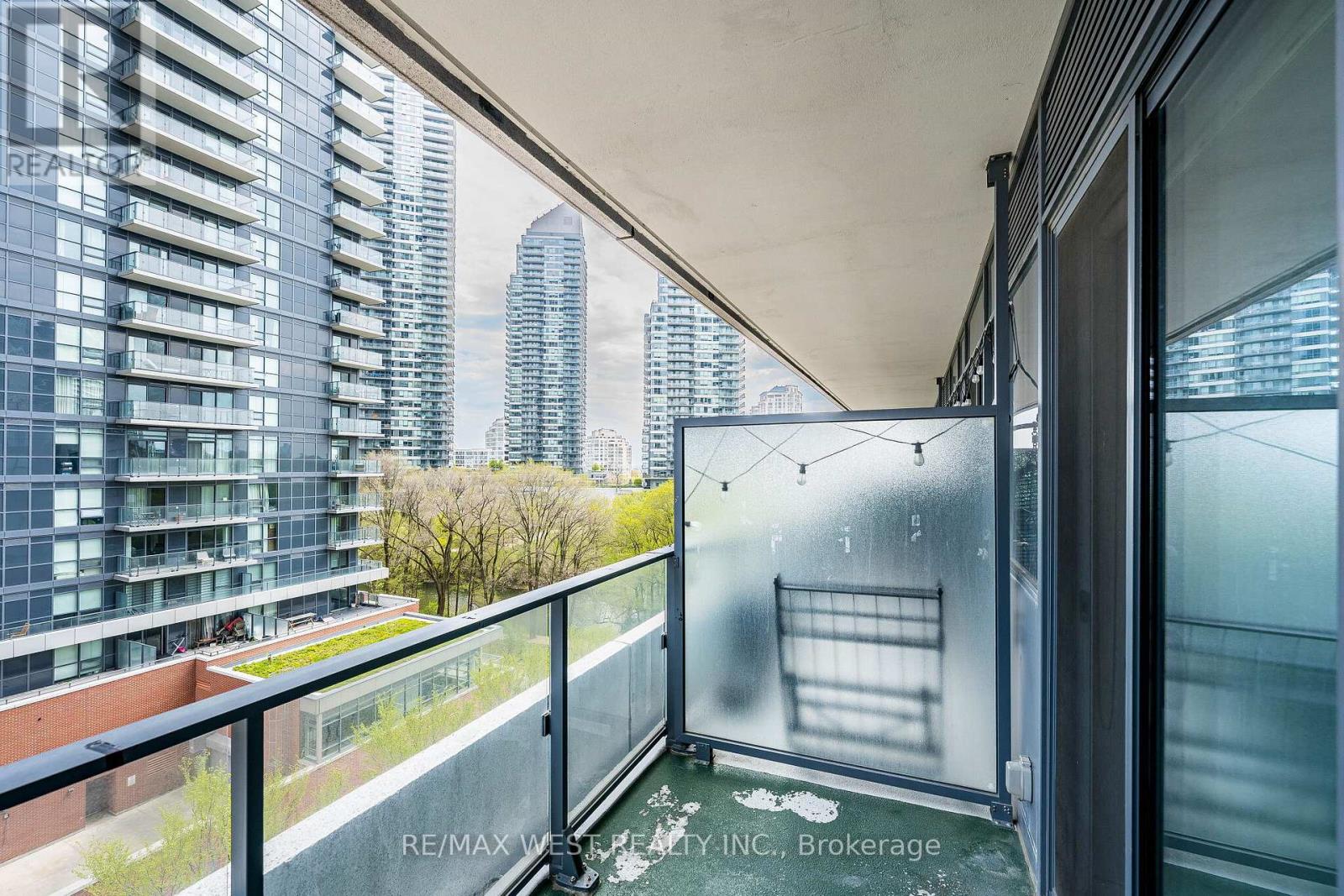 602 - 10 Park Lawn Road, Toronto, Ontario M8V 0H9 - Photo 33 - W13153866