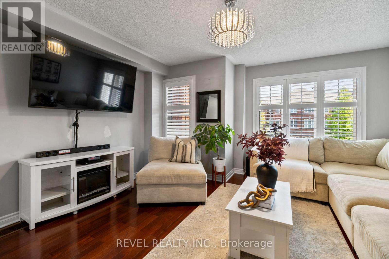 44 Denison Avenue, Brampton, Ontario  L6X 0H1 - Photo 9 - W13153874