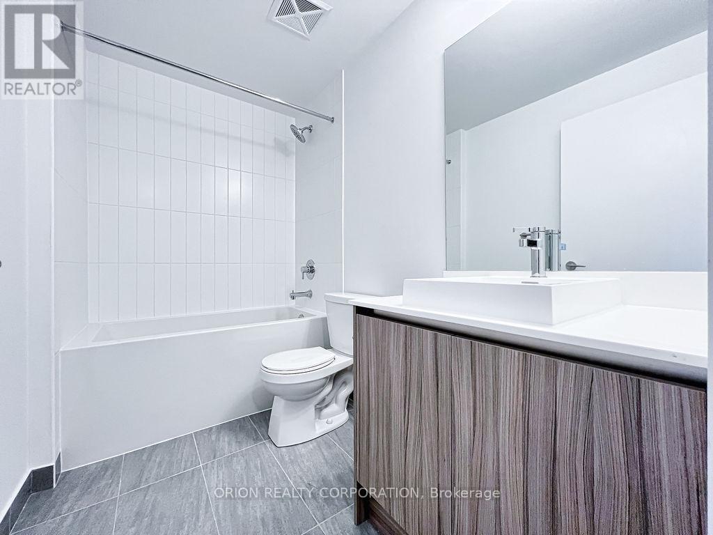 131 - 251 Manitoba Street, Toronto, Ontario  M8Y 1C9 - Photo 14 - W13153884