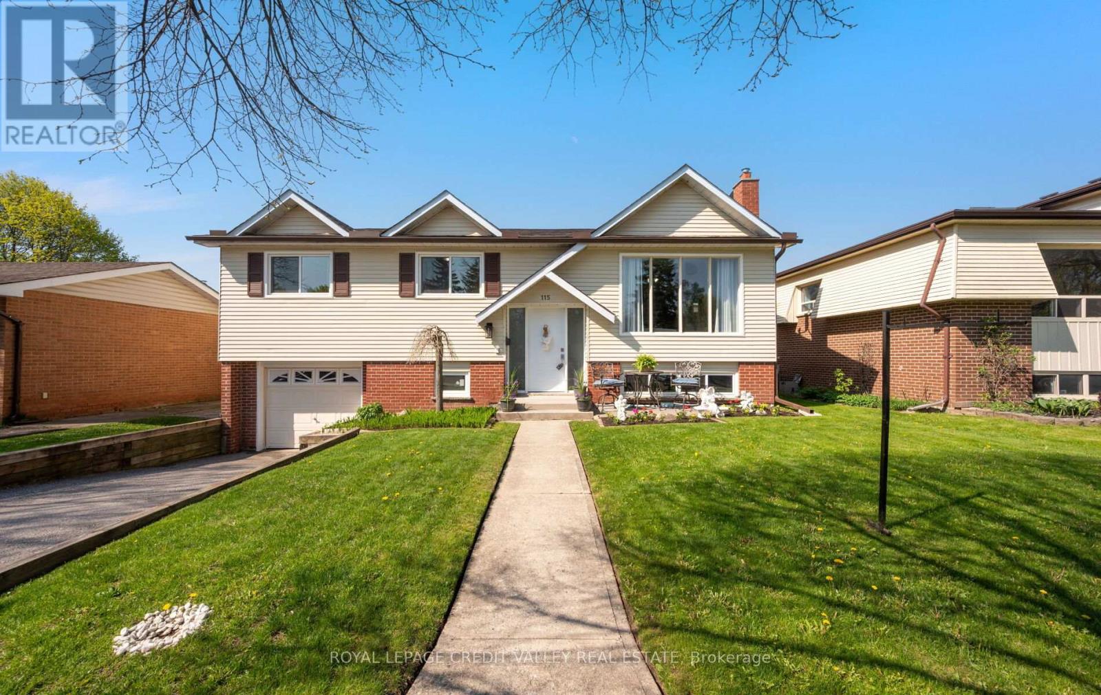 115 Morgandale Crescent, Orangeville, Ontario  L9W 3C6 - Photo 4 - W13153942