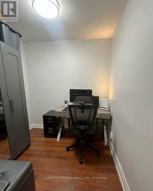 412 - 1060 Sheppard Avenue W, Toronto, Ontario  M3J 0G7 - Photo 6 - W13153970