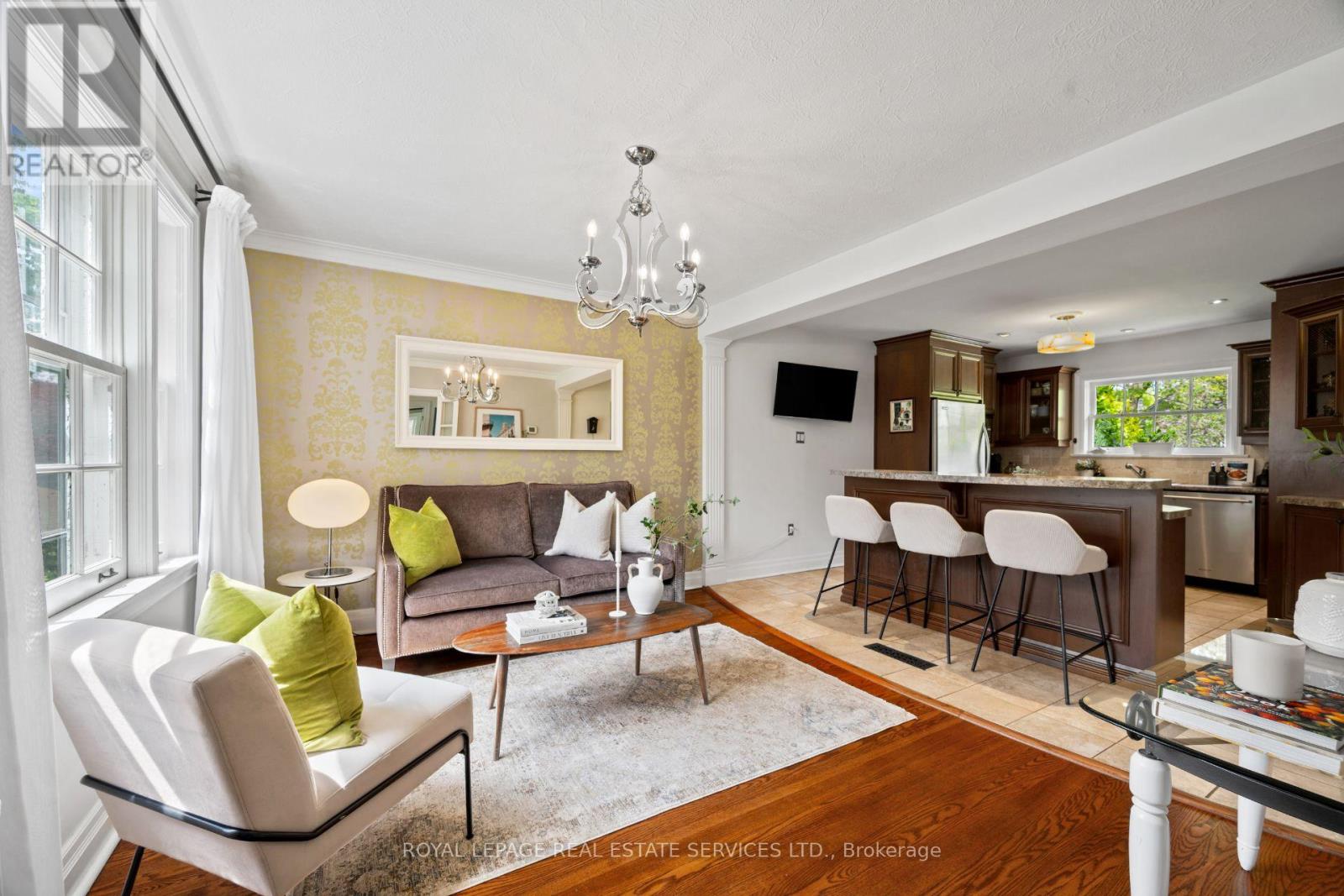 28 Holloway Road, Toronto, Ontario  M9A 1G1 - Photo 10 - W13154070