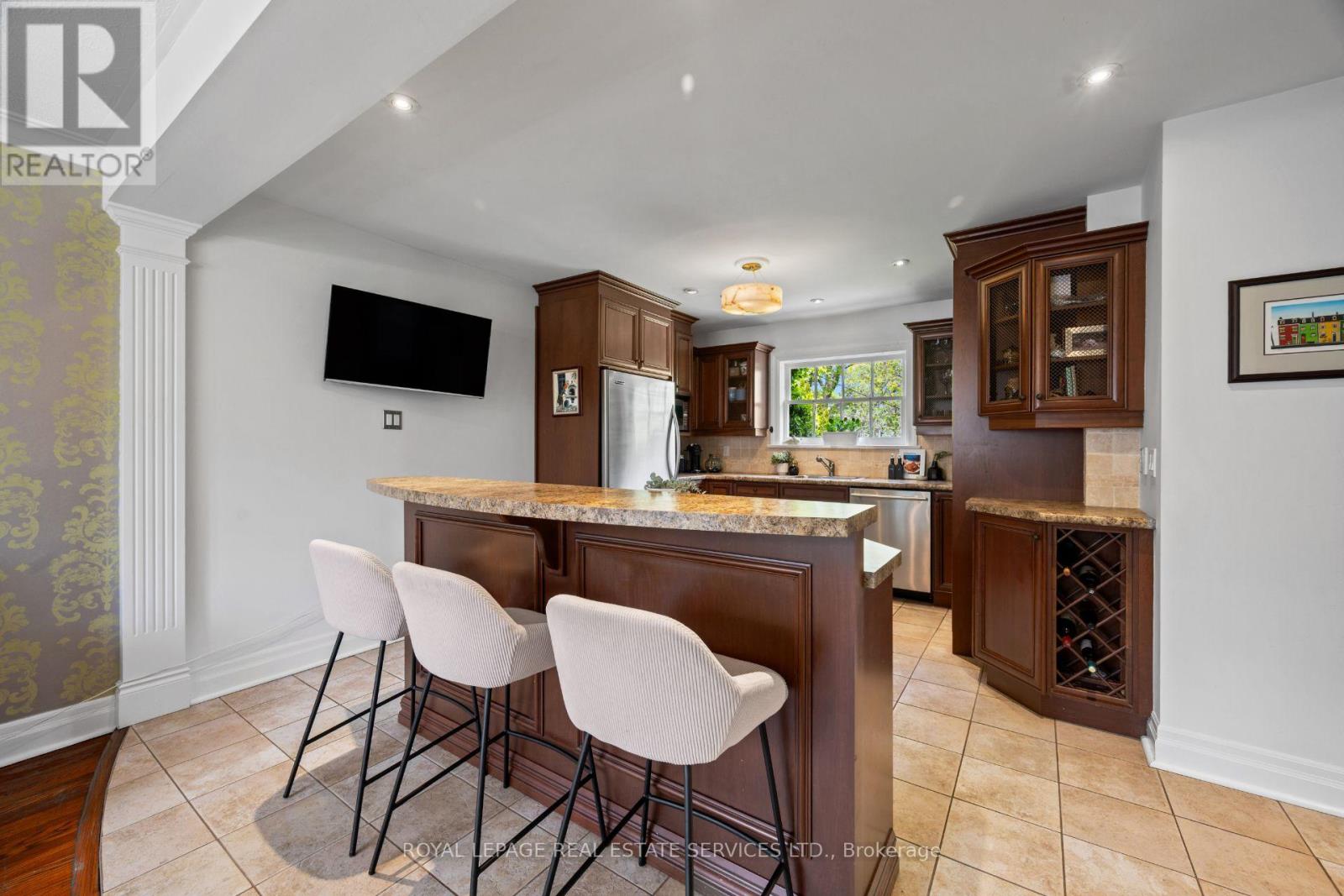 28 Holloway Road, Toronto, Ontario  M9A 1G1 - Photo 12 - W13154070